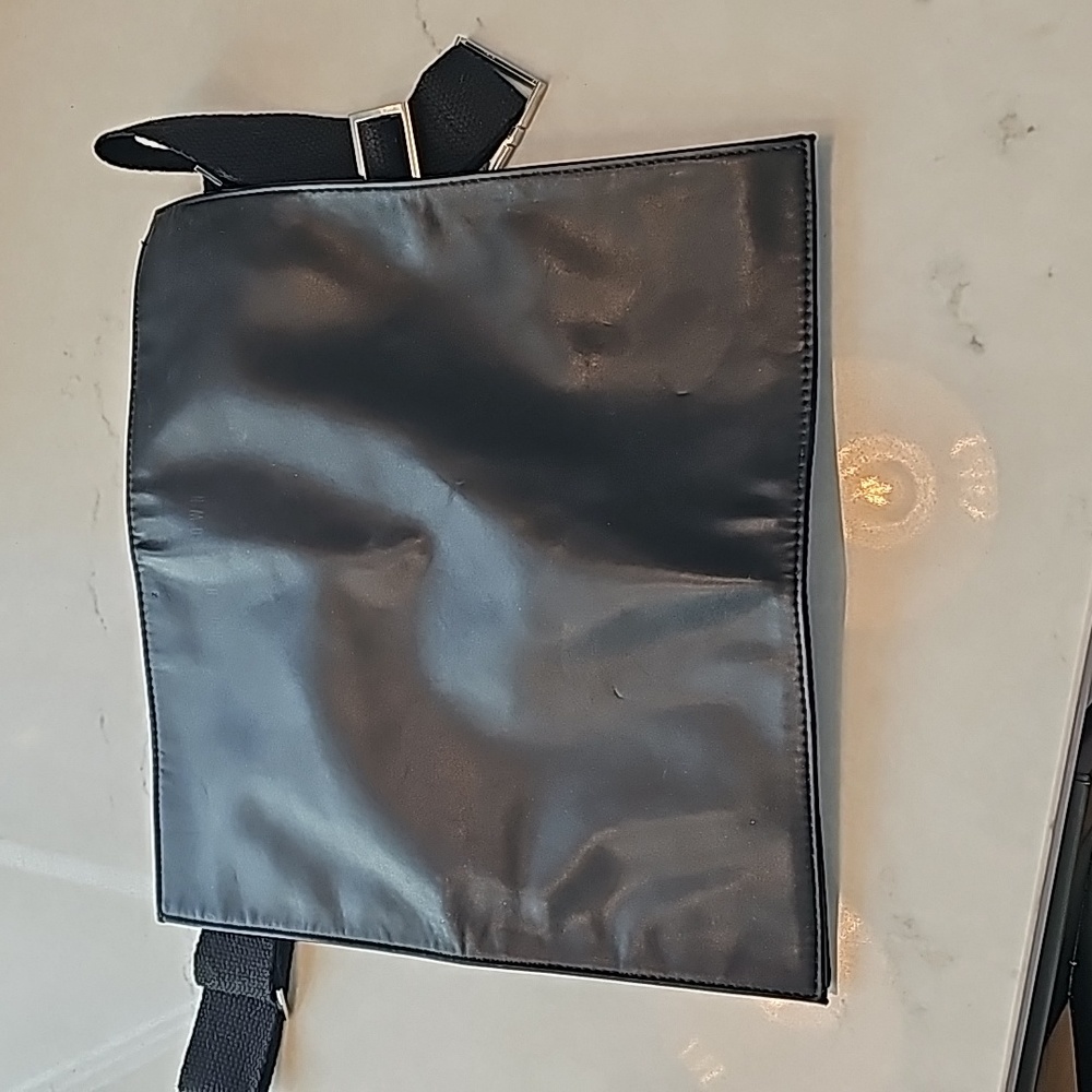 Bobbi brown brush belt